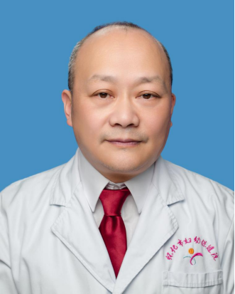 兒童保健科副主任醫(yī)師 鄧人武