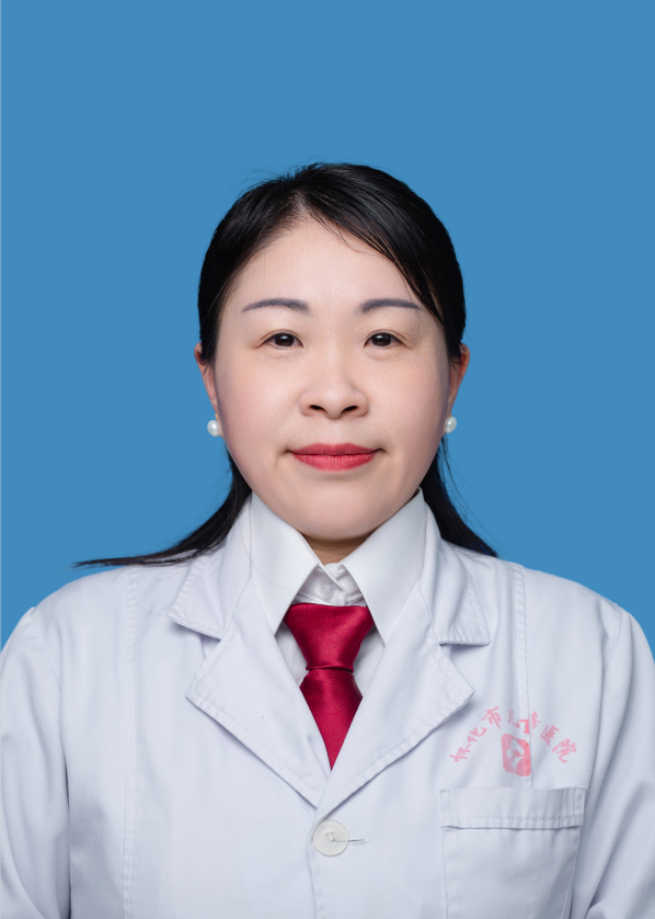 超聲科副主任醫(yī)師 袁曾柳