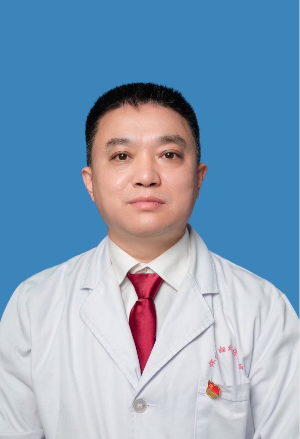 門急診副主任醫(yī)師 黃鴻