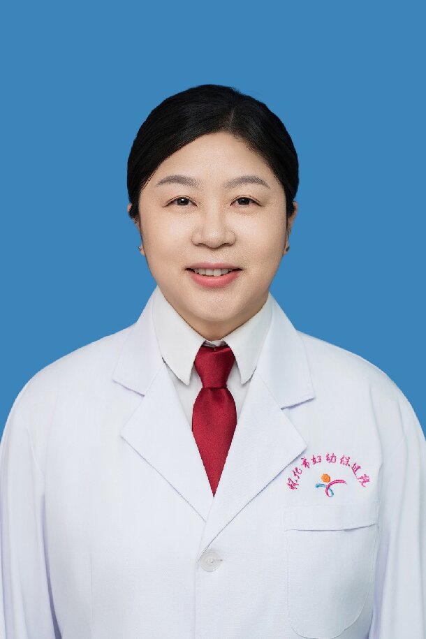 超聲科副主任醫師 李昕